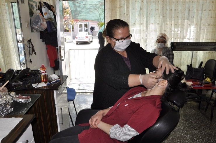 Arguvan’da Berberler Hijyene Uyuyor