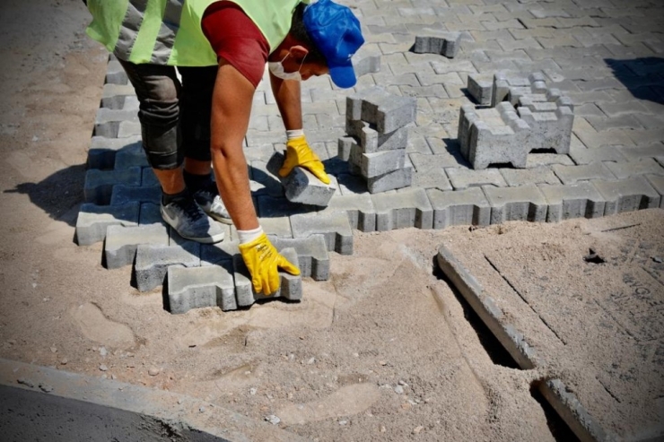 Aydın Bşb, Didim’de Kaldırım Çalışması Başlattı