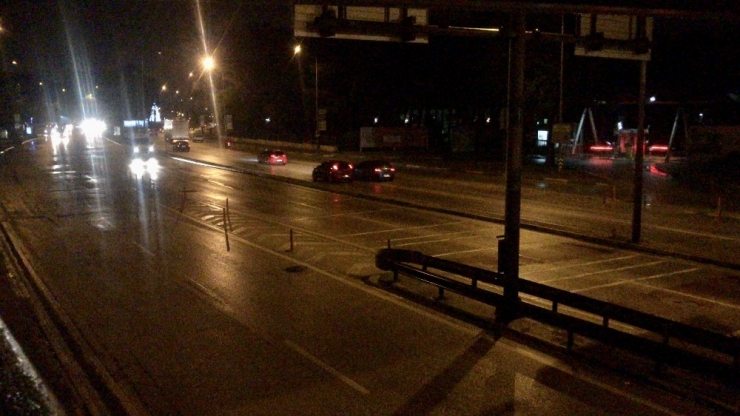 Sokağa Çıkma Kısıtlaması Bitti, Trafik Arttı