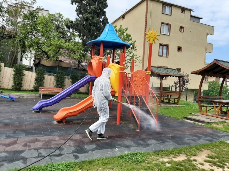 Darıca’da Parklar Çocuklar İçin Hazırlanıyor