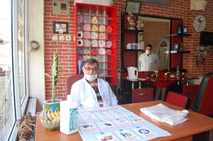 Dükkan Açan Berber: "Umduğumuzu Bulamadık"