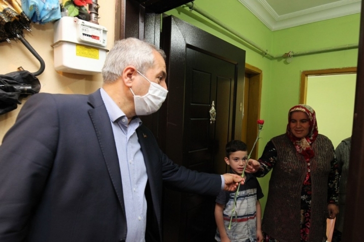 Başkan Büyükgöz’den Anneler Günü Ziyaretleri