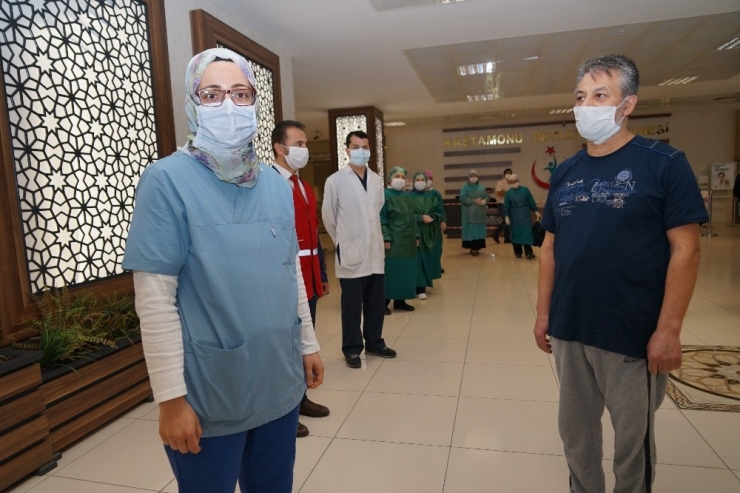 Kastamonu’da İkinci Plazma Tedavisi Uygulanan Hasta Taburcu Edildi