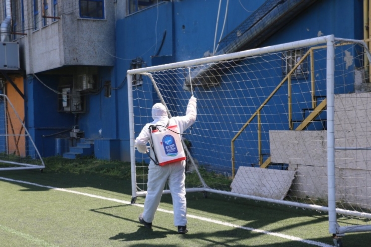 Eyüpsultan’da Dezenfekte Edilen Statlar Maçlara Hazır