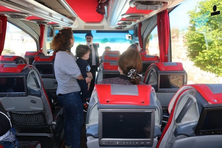 Mardin’de Karantina Süreleri Dolan 39 Kişi Memleketlerine Uğurlandı