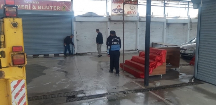 Mavişehir Pazar Yerinde Çalışmalar Sürüyor