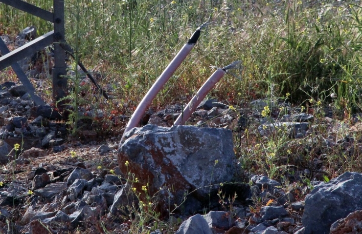 Kablo Çalarken Akıma Kapılarak Öldü