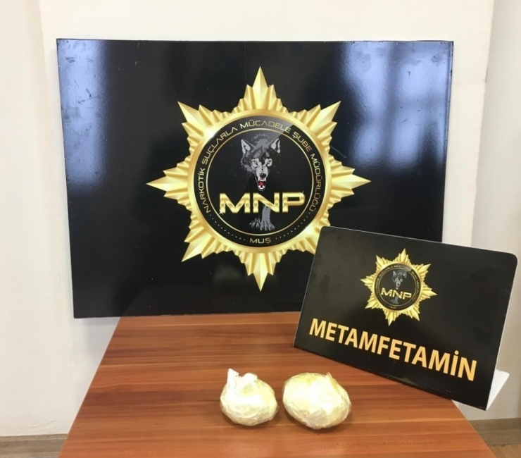 Muş’ta Uyuşturucu Operasyonu: 3 Tutuklama