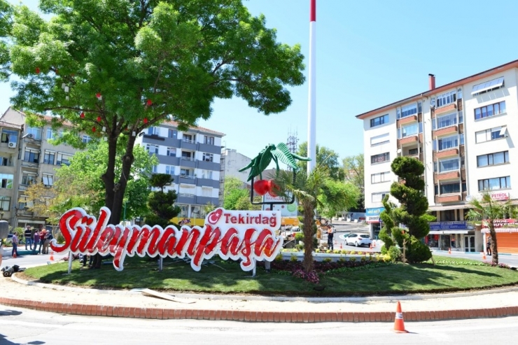 Cumhuriyet Meydanı’nın Yeni Hali Beğenildi