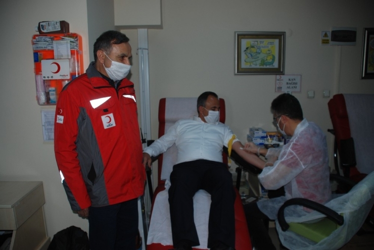 Tokat’ta "İyilik Kanımızda Var" Kampanyasına Destek