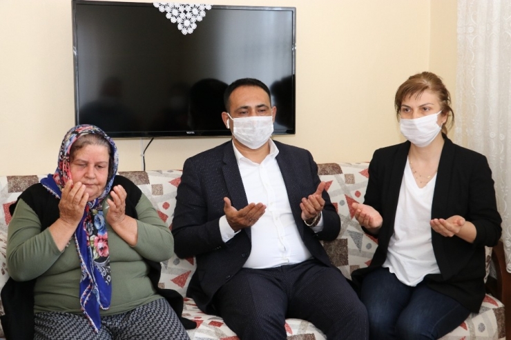 Başkan Yılmaz’dan Şehit Annelerine Anlamlı Ziyaret