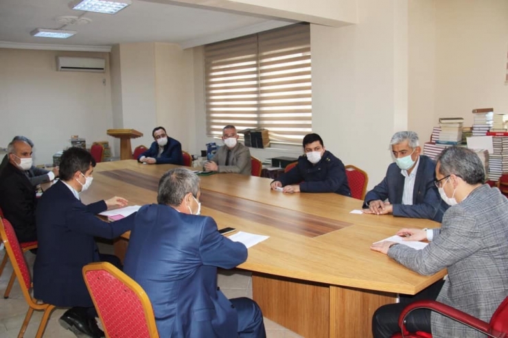 Tosya’ya Şehir Dışından Gelenler Karantina Yurduna Alınacaklar