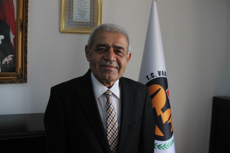 İzmir Vakıflar Bölge Müdürlüğü, Vakıflar Haftası’nı Kutladı