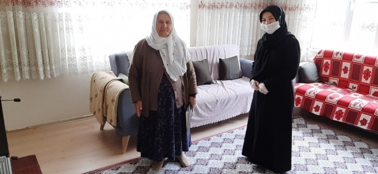 Vefakar Annelere Anlamlı Ziyaret