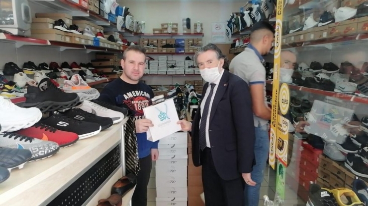 Gönül Elçileri Salgında Da Esnafın Yanında