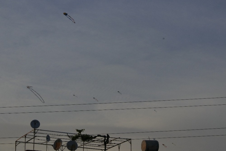 Adanalılar Uçurtma Sevdasından Vazgeçmiyor