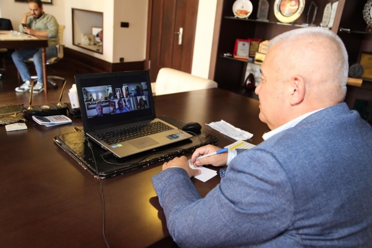 Şahin, Litvan Büyükelçiyle Telekonferans Üzerinden Görüştü