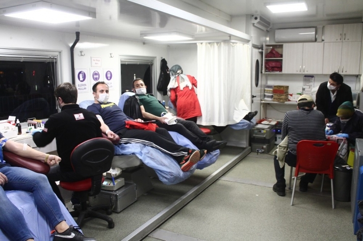 Bayburt’ta Milli Eğitim Camiasından Kan Bağışı