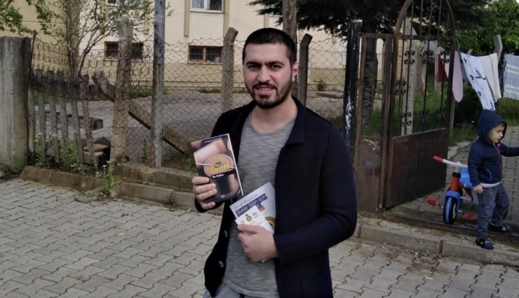 Bingöl’de Evde Kalanlara 2 Bin Adet Kitap Gönderildi