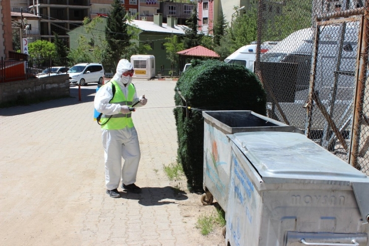 Uludere Belediyesi İlaçlama Çalışmalarına Başladı