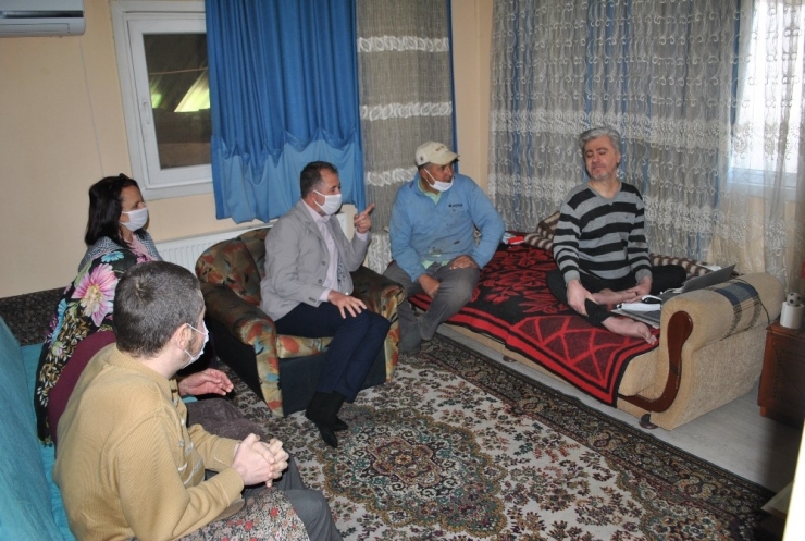 Engelli Çocukların Anneleri Unutulmadı