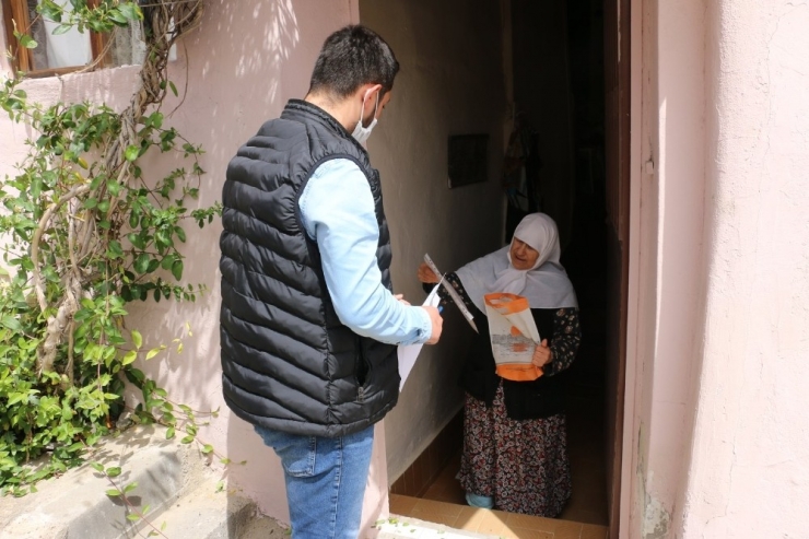 Eyüpsultan’da Vatandaşlar Vergisini Evinden Ödüyor