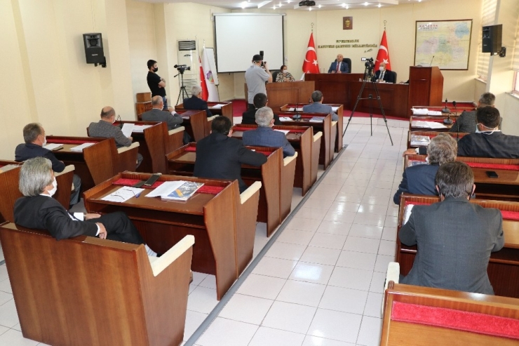 Karabük İl Genel Meclisi Olağanüstü Toplandı