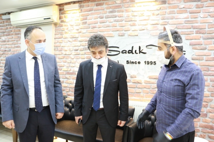 Kırıkkale’de Berber Ve Kuaförlere Zabıta Denetimi