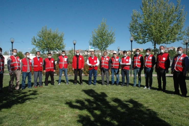 Kızılay’dan Maddi Durumu Düşük Ailelere Yardım