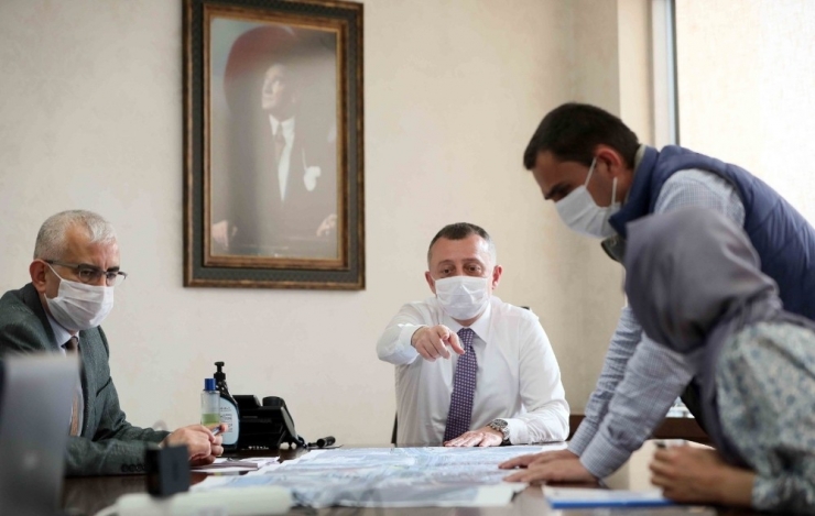 Başkan Büyükakın: “Üretmeye Devam Edeceğiz”