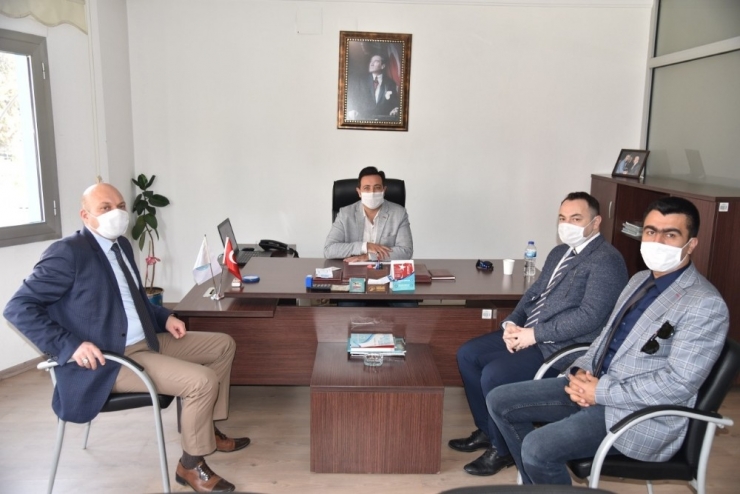 3 İlçeyi Bağlayan Alternatif Yola Beton Yol Uygulaması