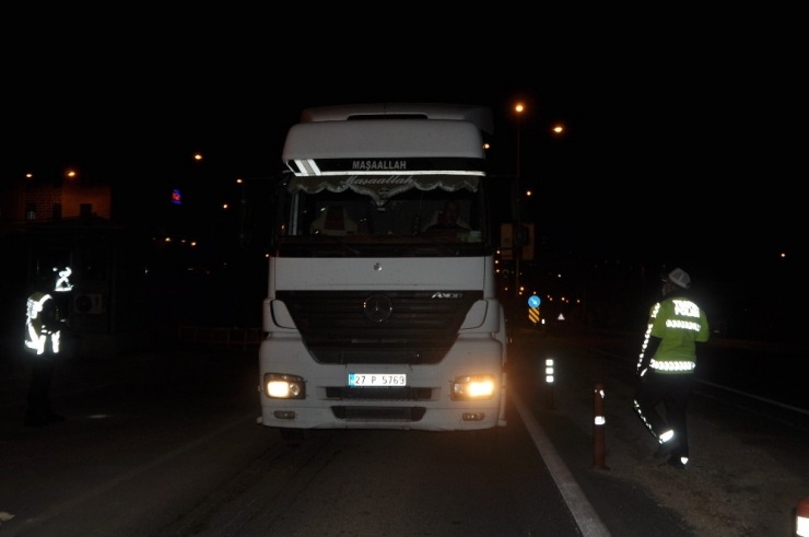Mardin’e Giriş-çıkış Kısıtlaması Kaldırıldı, Denetimler Devam Etti