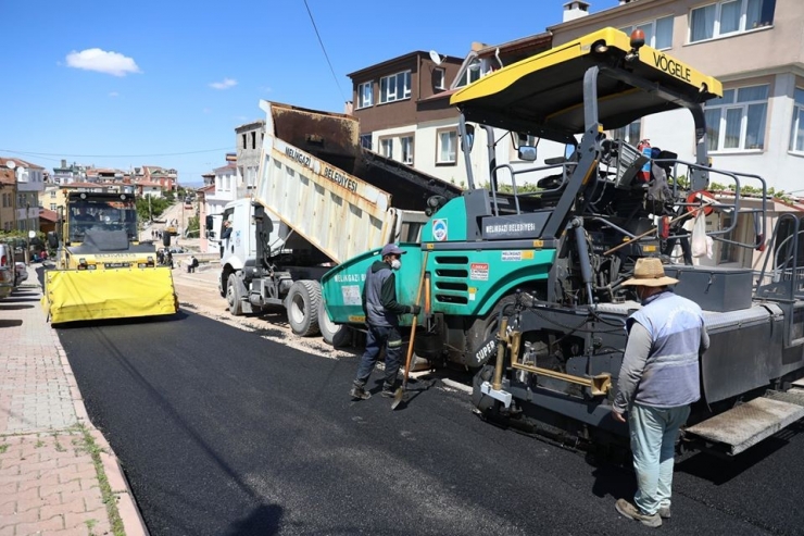 Eskişehir Bağları’nda 3 Mahalle 6 Sokak Asfaltlandı