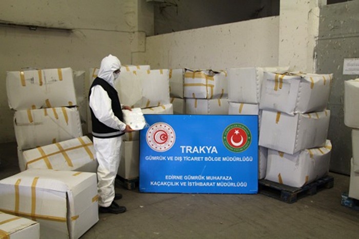 ‘Kullanılmış Ev Eşyası’ Diyerek, Milyonluk Maske Vurgunu