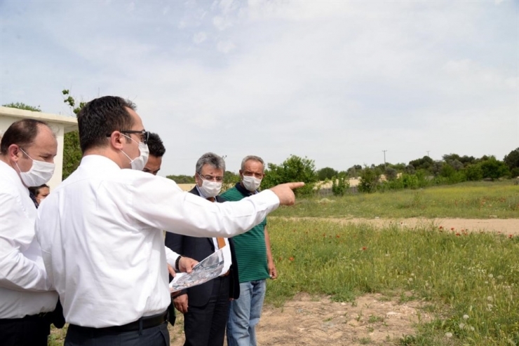 Vali Şentürk, Tarım İşçileriyle Bir Araya Geldi