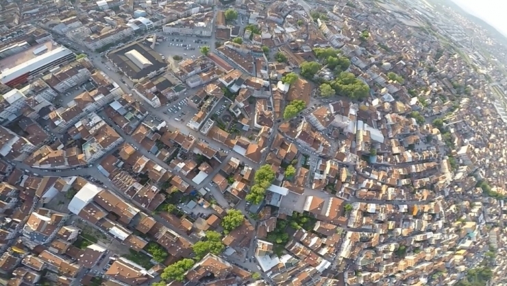 Hemşireler Gününde Hemşire Sevgiliye Havalara Uçurtan Sürpriz