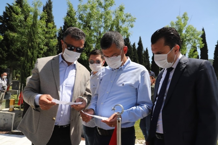 Manisa Chp, Maden Şehitlerini Andı