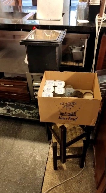 Kentin Ünlü Tatlıcısındaki Fare, Sosyal Medyayı Karıştırdı