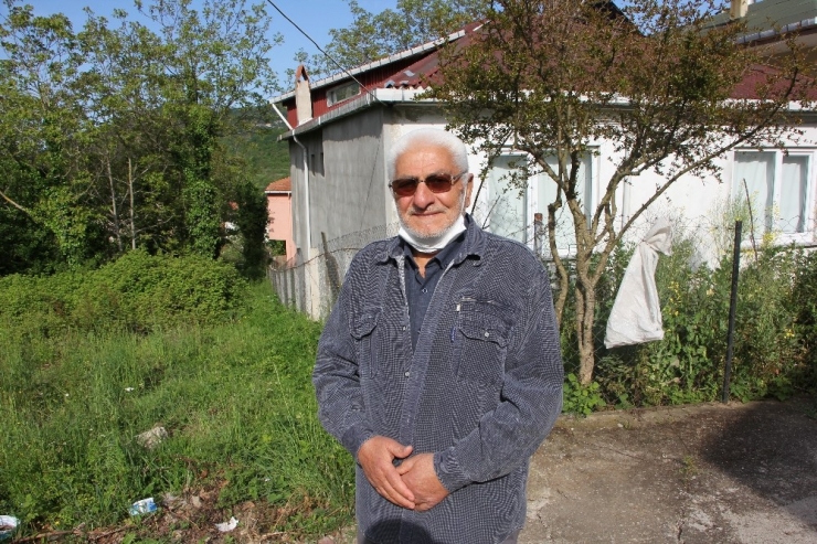 Muhtar, 5 Aylık Maaşını Milli Dayanışma Kampanyasına Bağışladı