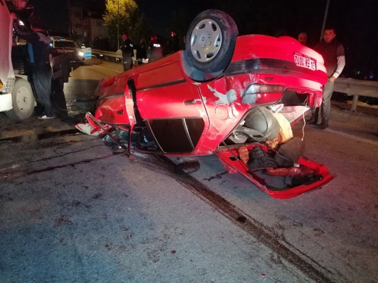 1 Kişinin Öldüğü Kazda Emniyet Kemeri Futbolcunun Hayatını Kurtardı