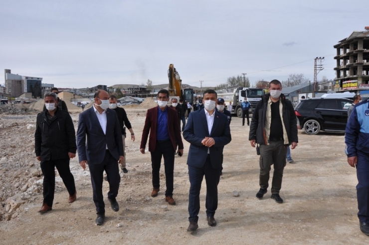 Erciş’te ‘Millet Bahçesi’ Kuruluyor