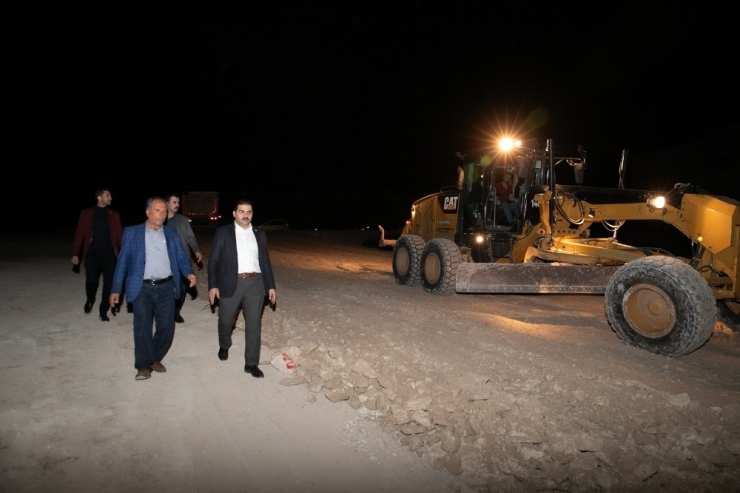 Canpolat Yol Yapım Çalışmalarını İnceledi