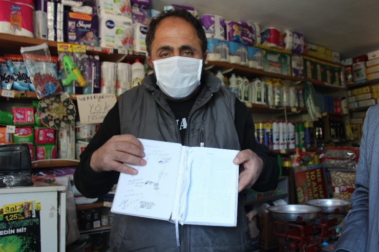 Zimem Defteri Geleneğini "Elçi" Olarak Sürdürüyor