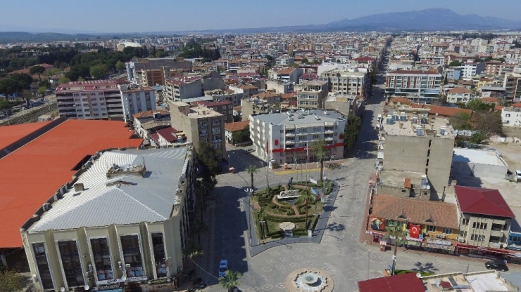 Torbalı’da Doğalgaz Kokusu Paniğe Yol Açtı