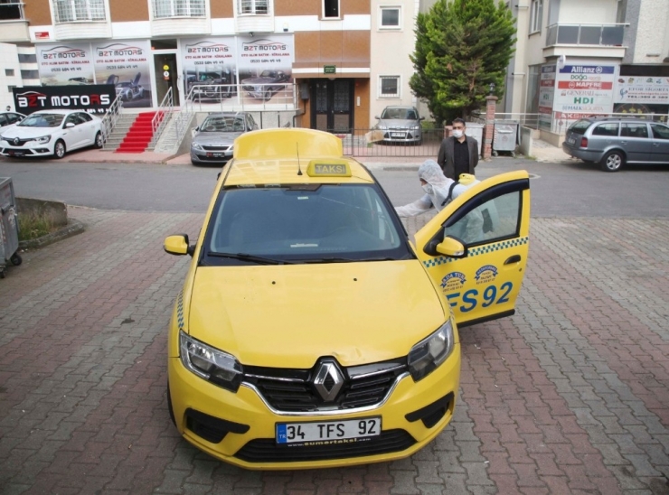 Kartal’da Bin 200 Taksi Dezenfekte Edildi