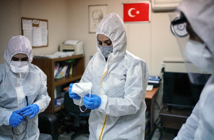 Korona Virüs Vakalarına Giden 112 Acil Servis Ekiplerinin Bir Günü