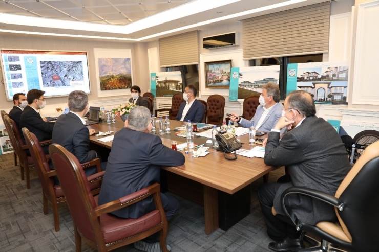 Melikgazi’nin Türkiye’ye Örnek Projeleri Bakanlıklardan Destek Aldı