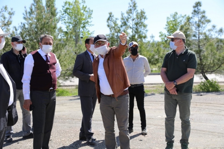 Burdur Valisi Salda Gölünde İncelemede Bulundu